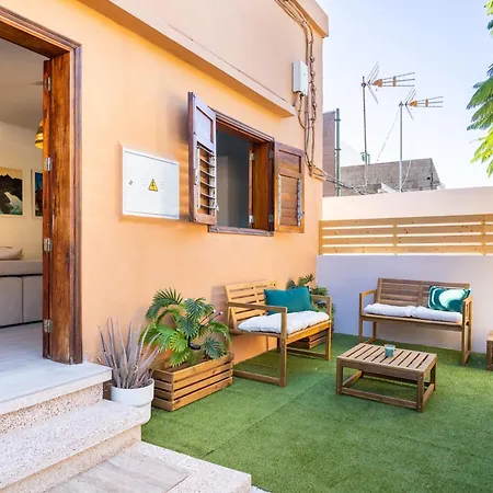 Live Piramides Güimar