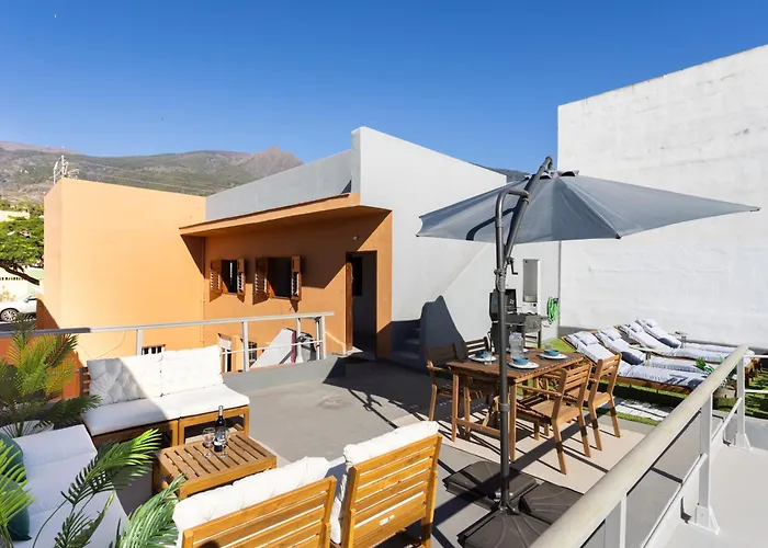 Live Piramides * Güimar