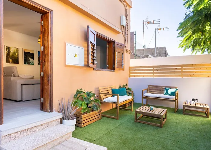 Live Piramides Güimar