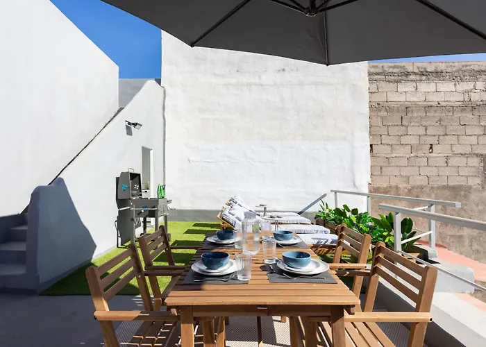 Live Piramides Гуимар